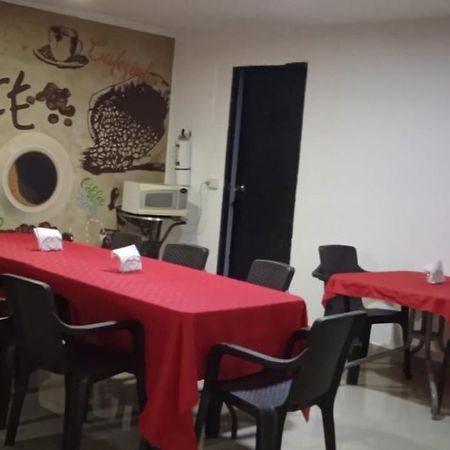 Hotel Recuerdos Del Estadio Medellín Buitenkant foto
