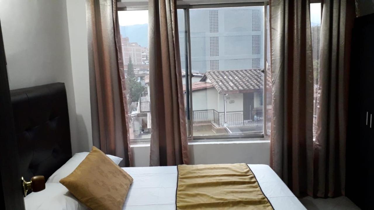 Hotel Recuerdos Del Estadio Medellín Buitenkant foto