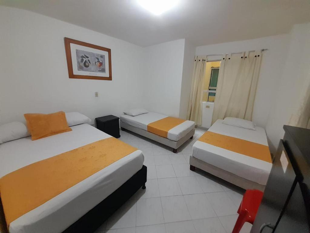 Hotel Recuerdos Del Estadio Medellín Buitenkant foto