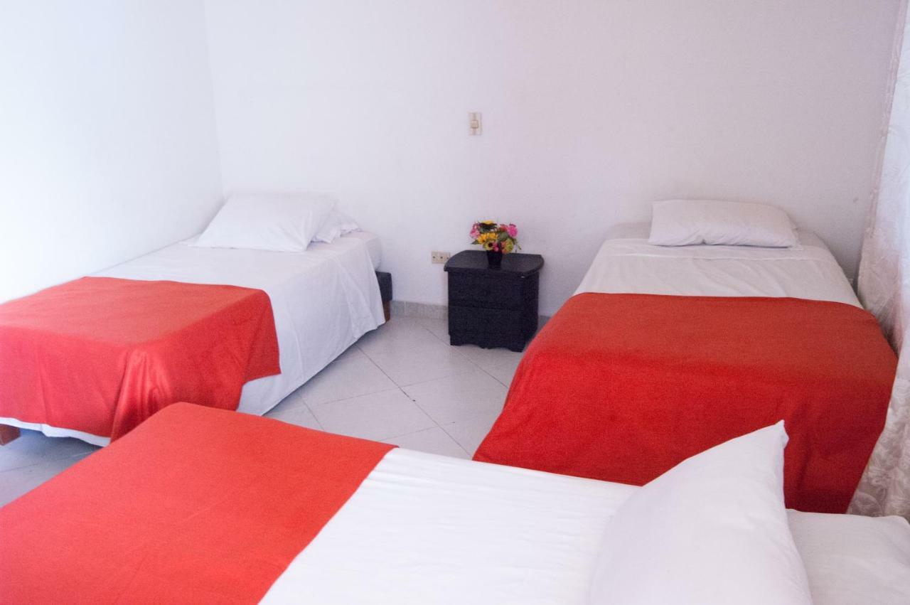 Hotel Recuerdos Del Estadio Medellín Buitenkant foto