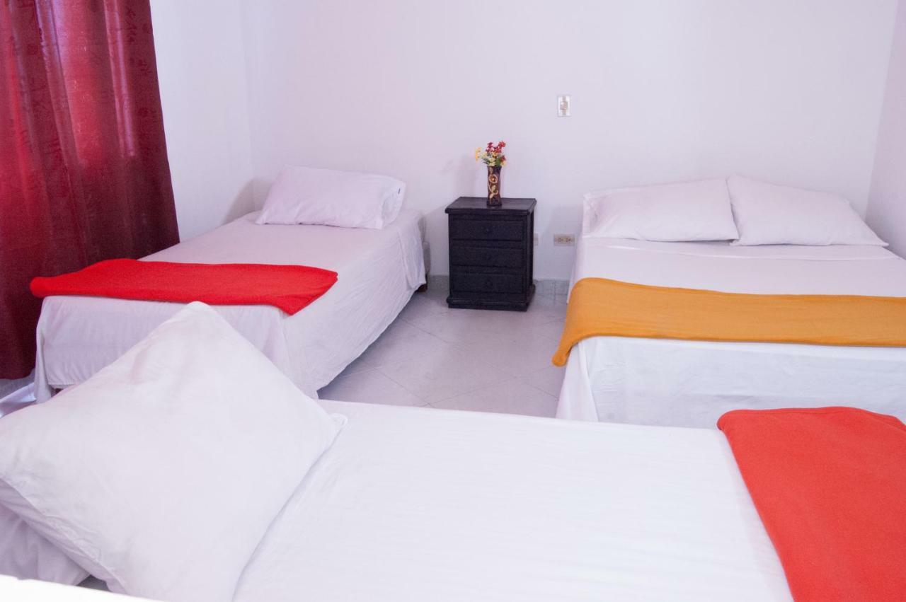 Hotel Recuerdos Del Estadio Medellín Buitenkant foto